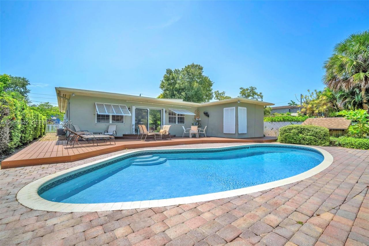 800 SW 8th Ter, Fort Lauderdale, FL 33315 Photo