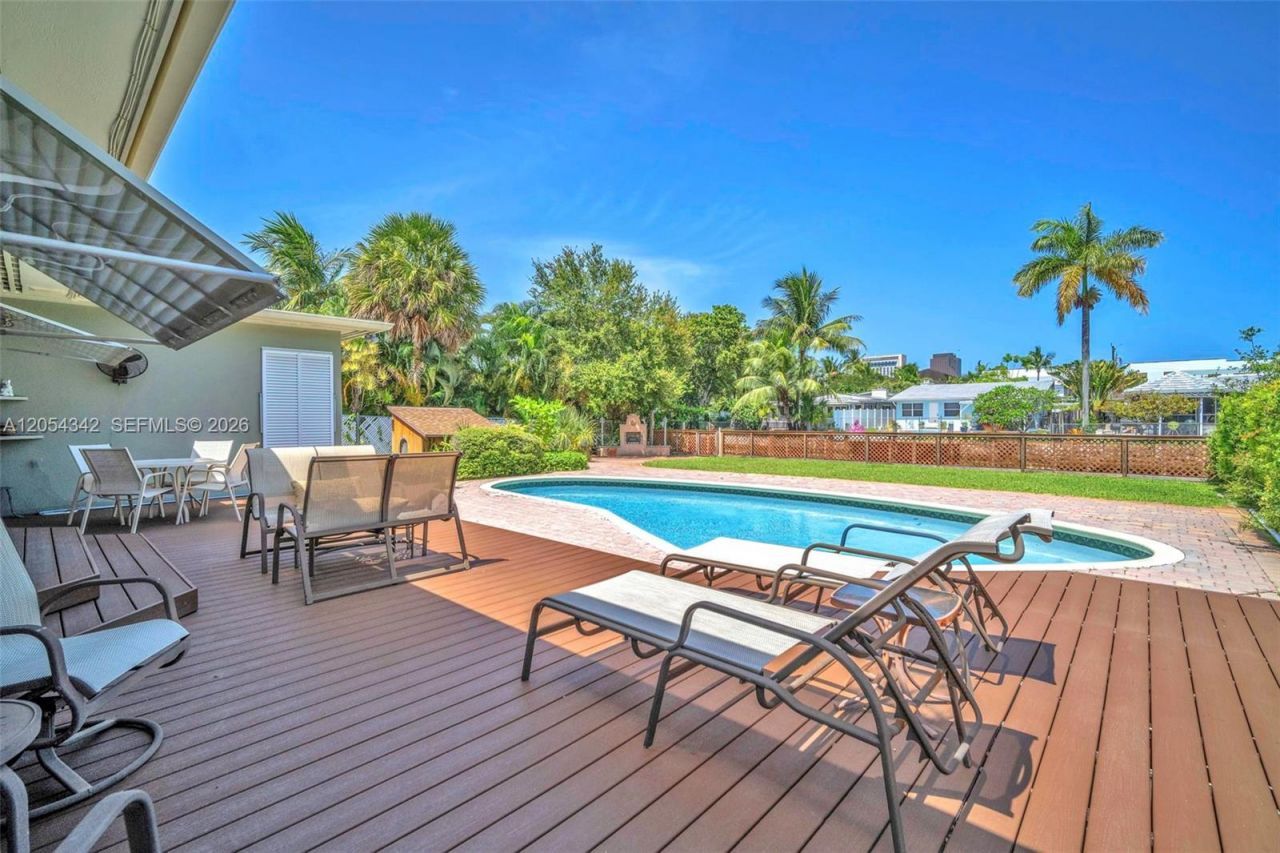 800 SW 8th Ter, Fort Lauderdale, FL 33315 Photo