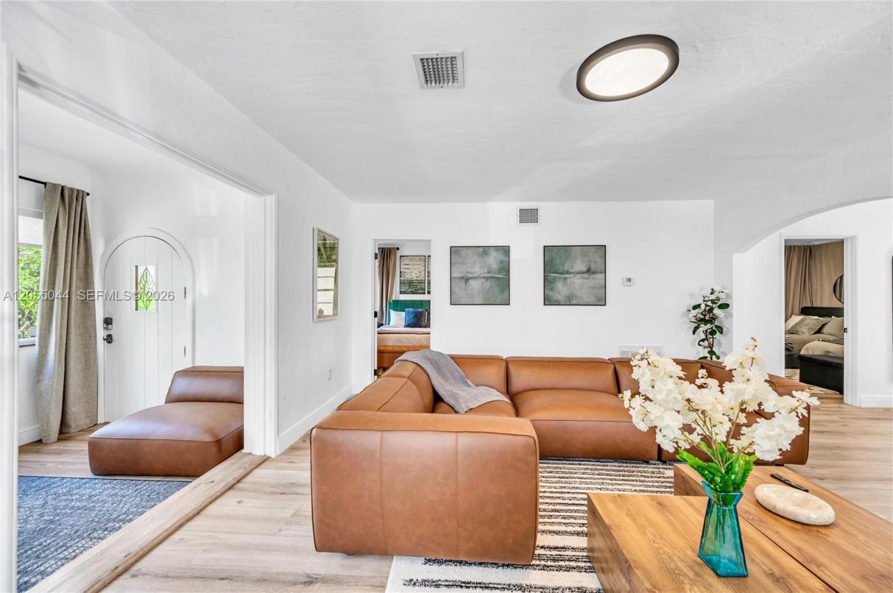 426 NE 26th St , Unit 1, Miami, FL 33137 Photo