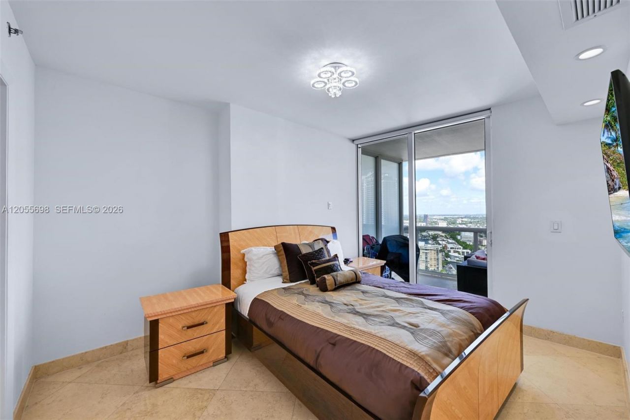 1850 S Ocean Dr , Unit 3207, Hallandale Beach, FL 33009 Photo