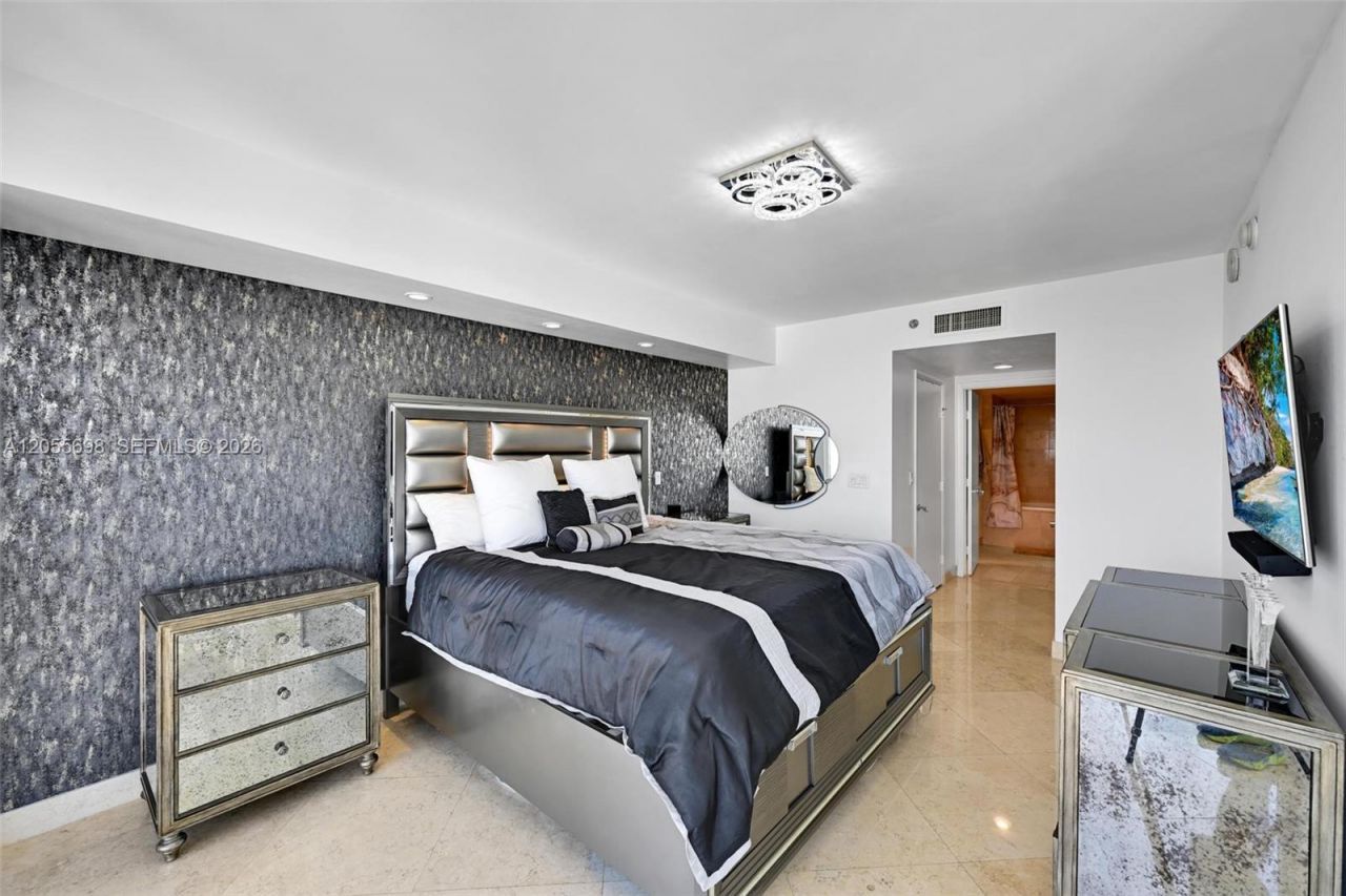1850 S Ocean Dr , Unit 3207, Hallandale Beach, FL 33009 Photo