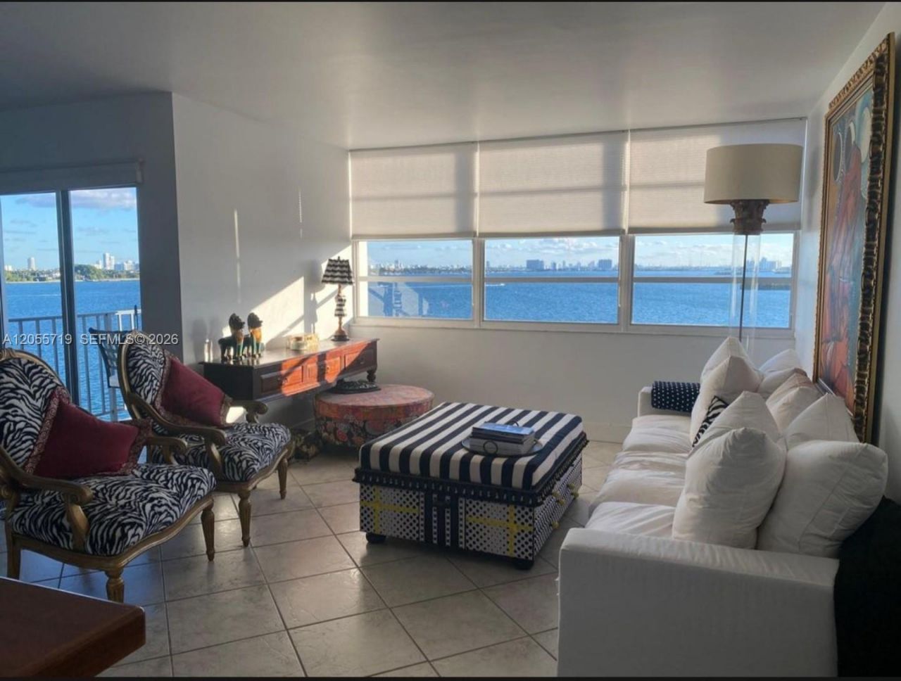 11930 N Bayshore Dr, Unit 1006, North Miami, FL 33181 Photo