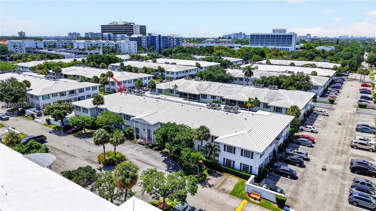 2220 NE 68th St , Unit 1012, Fort Lauderdale, FL 33308 Photo