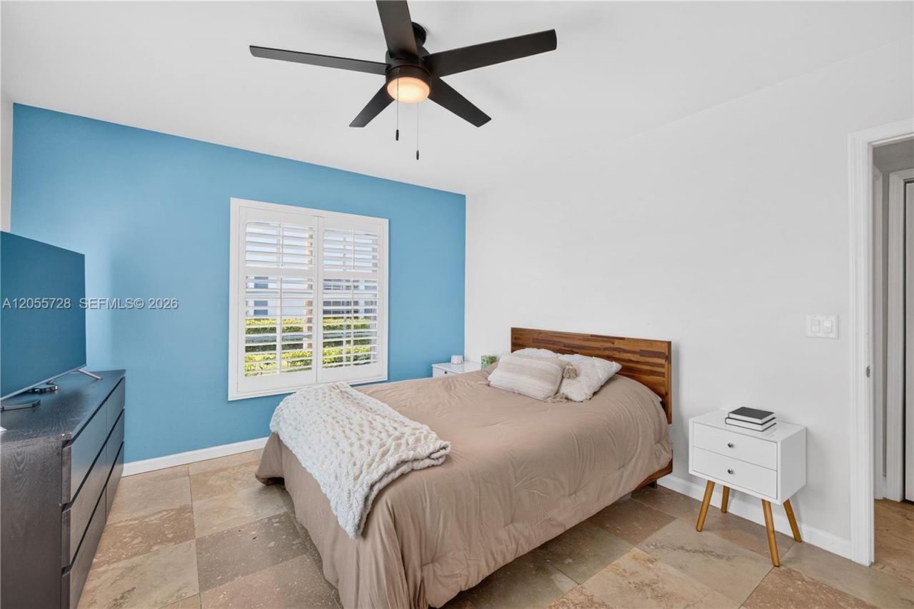2220 NE 68th St , Unit 1012, Fort Lauderdale, FL 33308 Photo