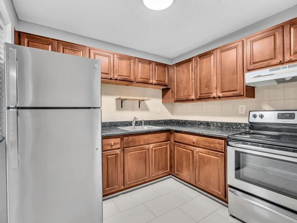626 SW 14TH Avenue, Unit 204, Fort Lauderdale, FL 33312