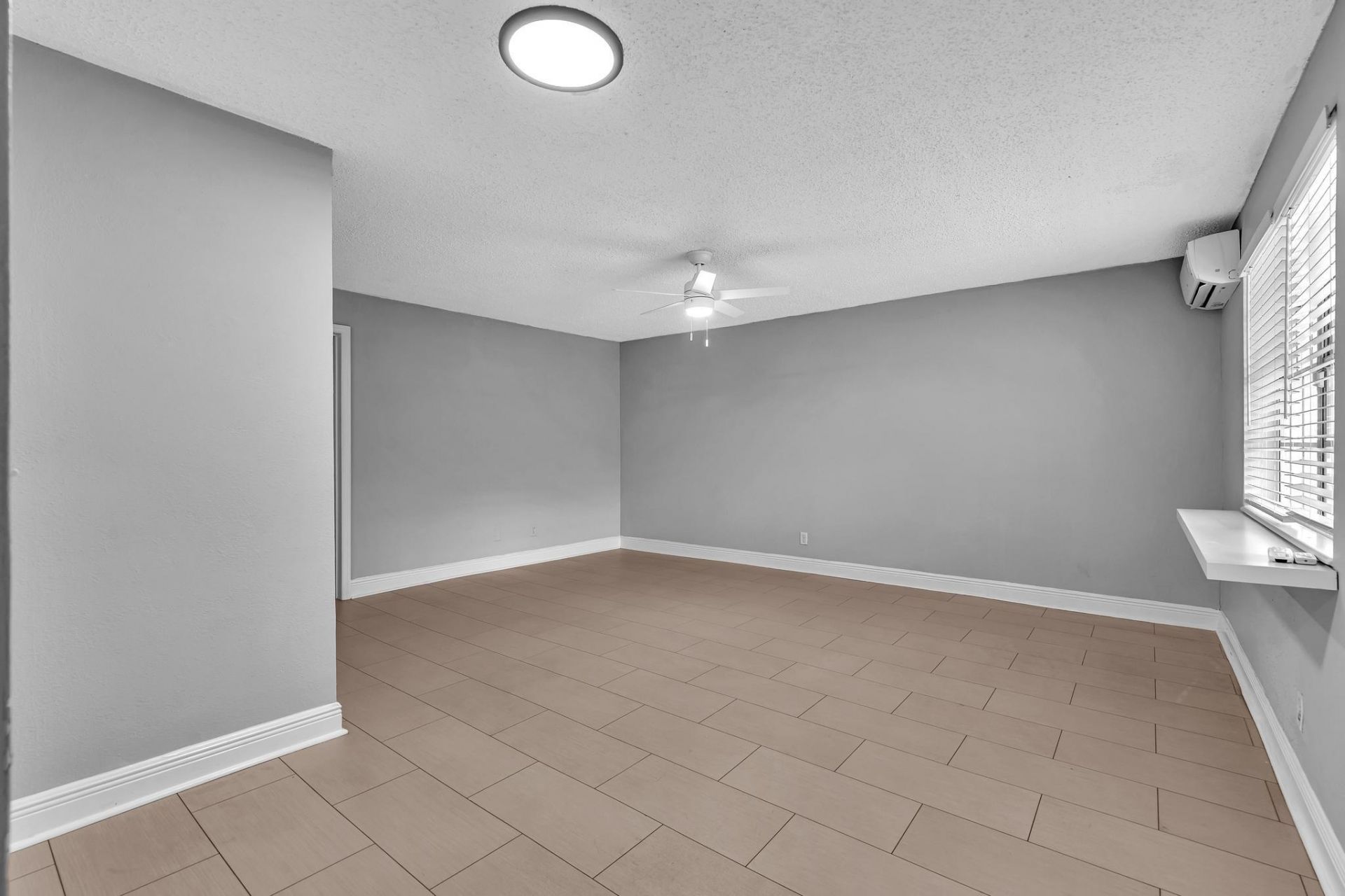 626 SW 14th Avenue, Unit 204, Fort Lauderdale, FL 33312 Photo