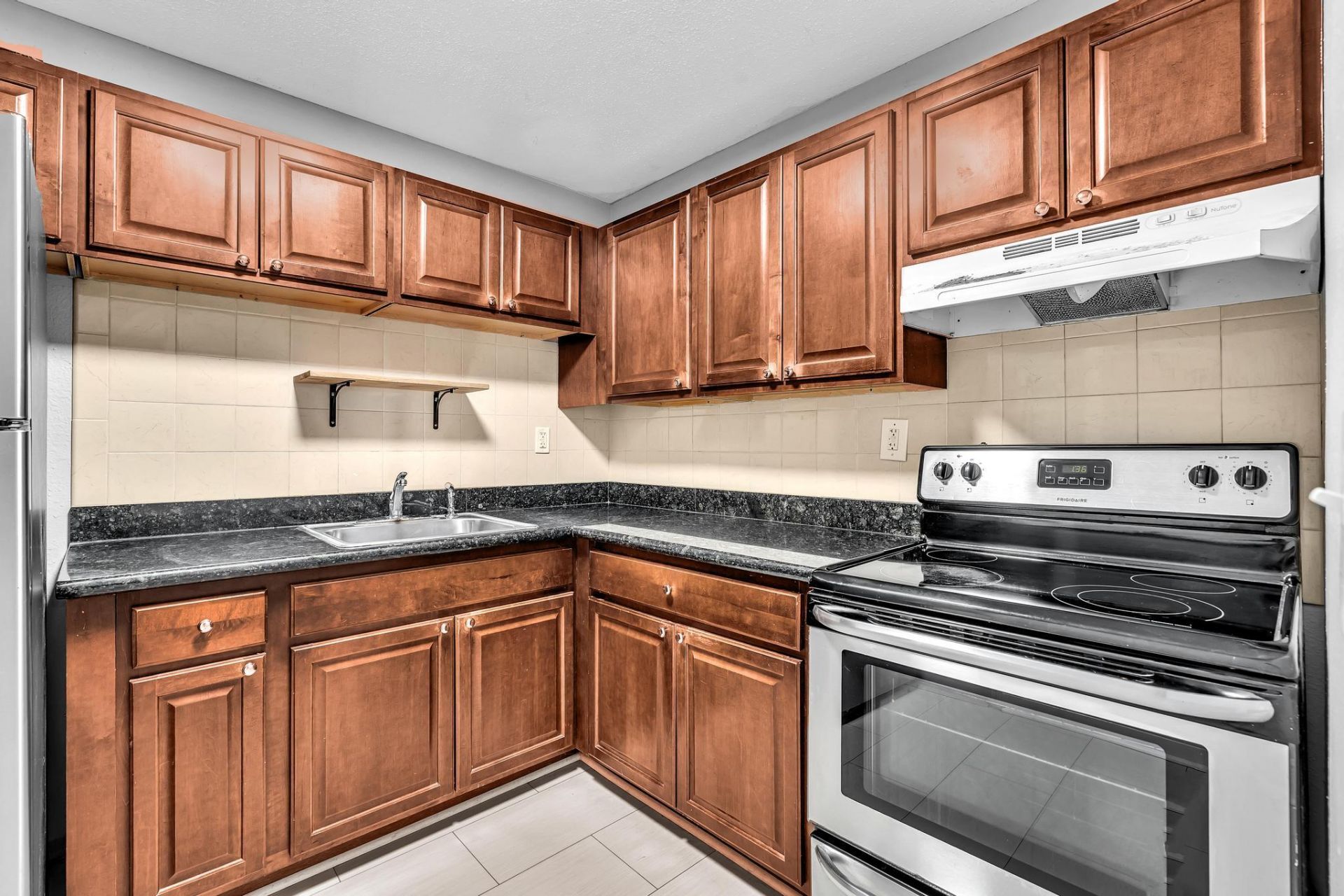 626 SW 14th Avenue, Unit 204, Fort Lauderdale, FL 33312 Photo