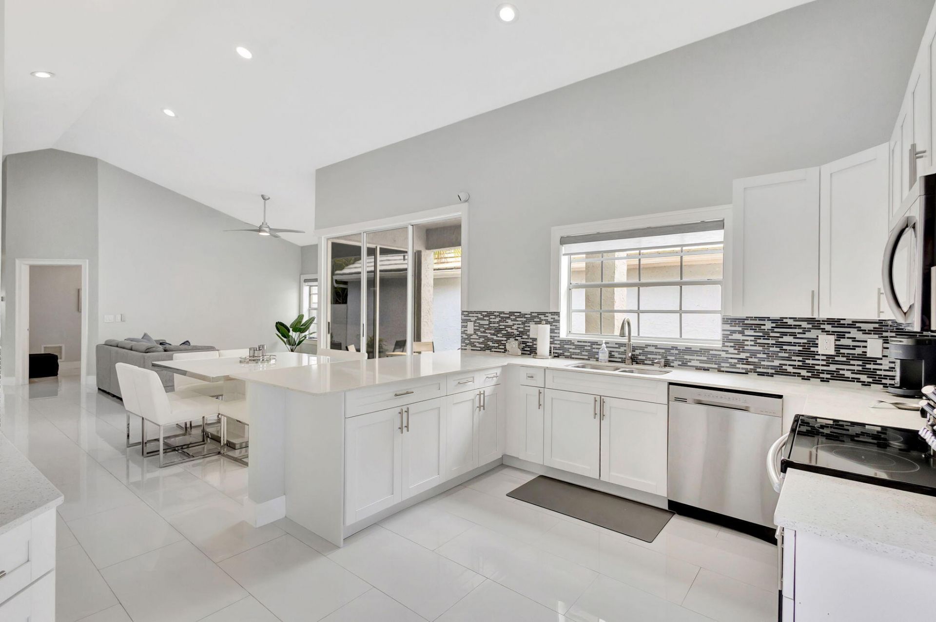 7 Wyndham Lane, Palm Beach Gardens, FL 33418 Photo