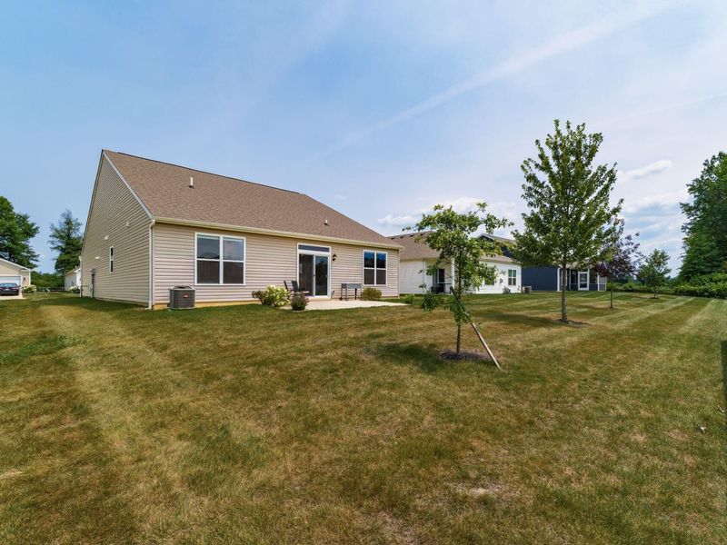 252 Woodland Sky Drive, Pataskala, OH 43062 Photo 8