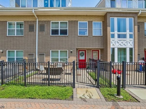 358 Rector, Perth Amboy, NJ 08861