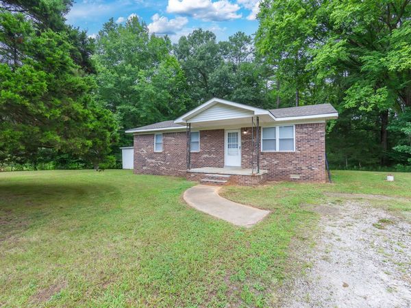 3280 Pleasant Springs Rd , Pinson, TN 38366