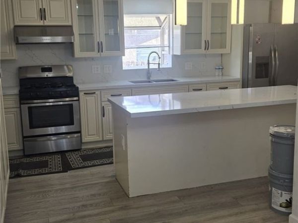 36540 Sierra Highway , Palmdale, CA 93550