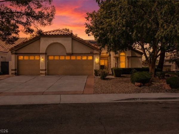 360 Humboldt North Drive , Henderson, NV 89074
