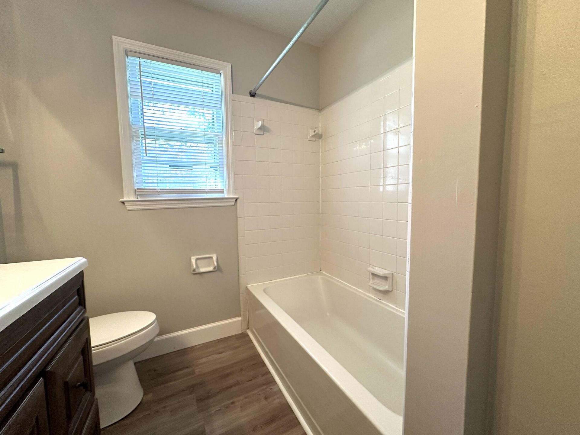 108 Columbia Drive Photo 11