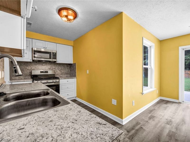 14554 Plum Creek Drive, Columbia Station, OH 44028 Photo 18