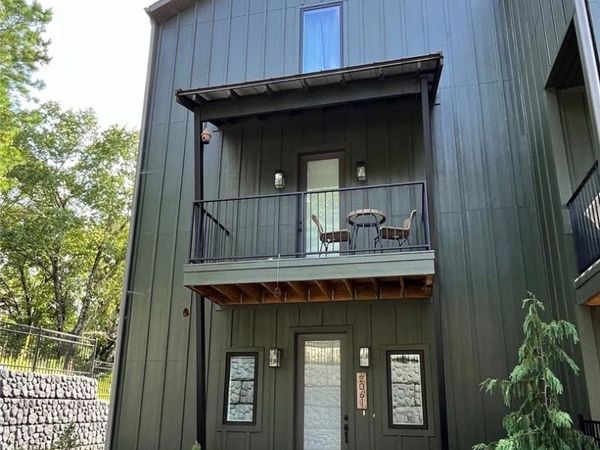 2061 E Roe Terrace , Fayetteville, AR 72703