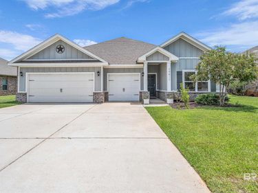 24811 Smarty Jones Circle, Daphne, AL 36526
