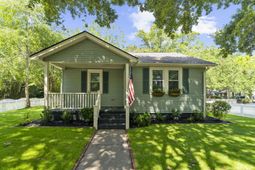1 10th Avenue photo 4