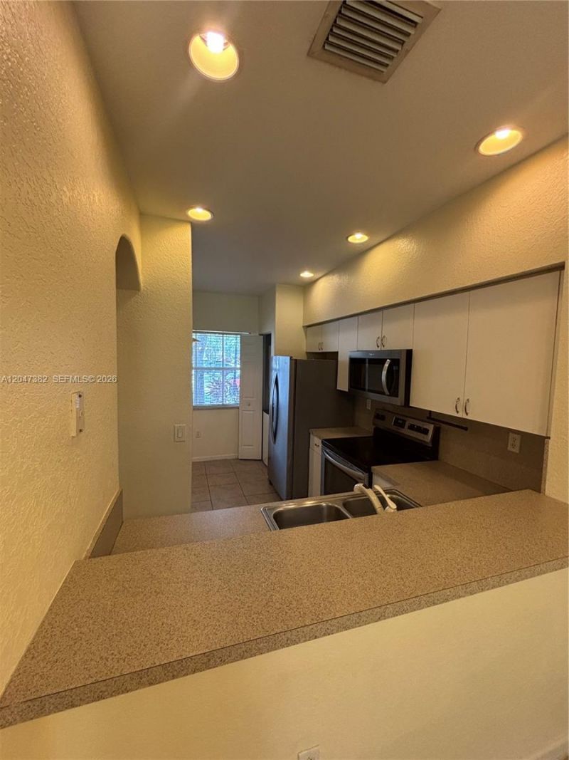 2549 SW 83rd Ter, Unit 105, Miramar, FL 33025 Photo
