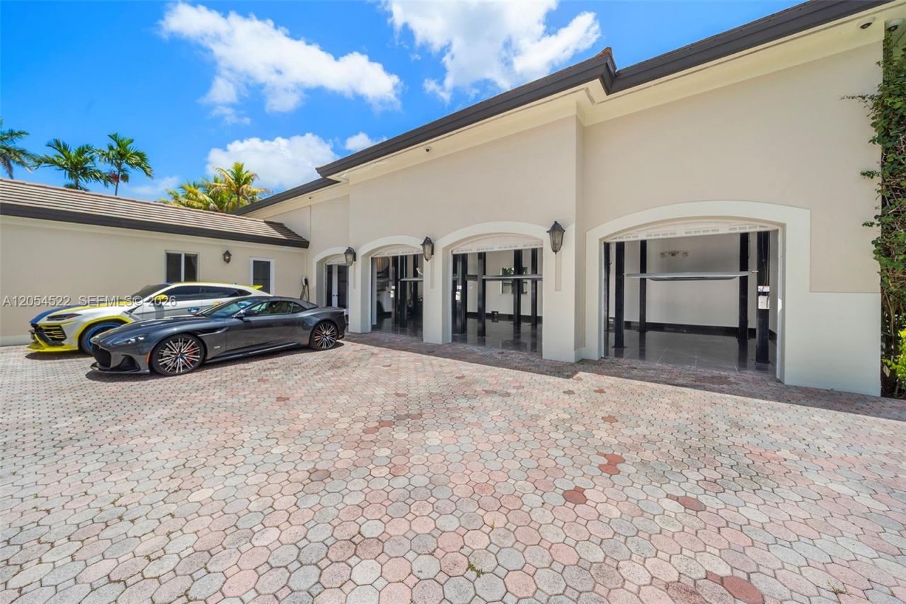7855 SW 83rd Ct, Miami, FL 33143 Photo
