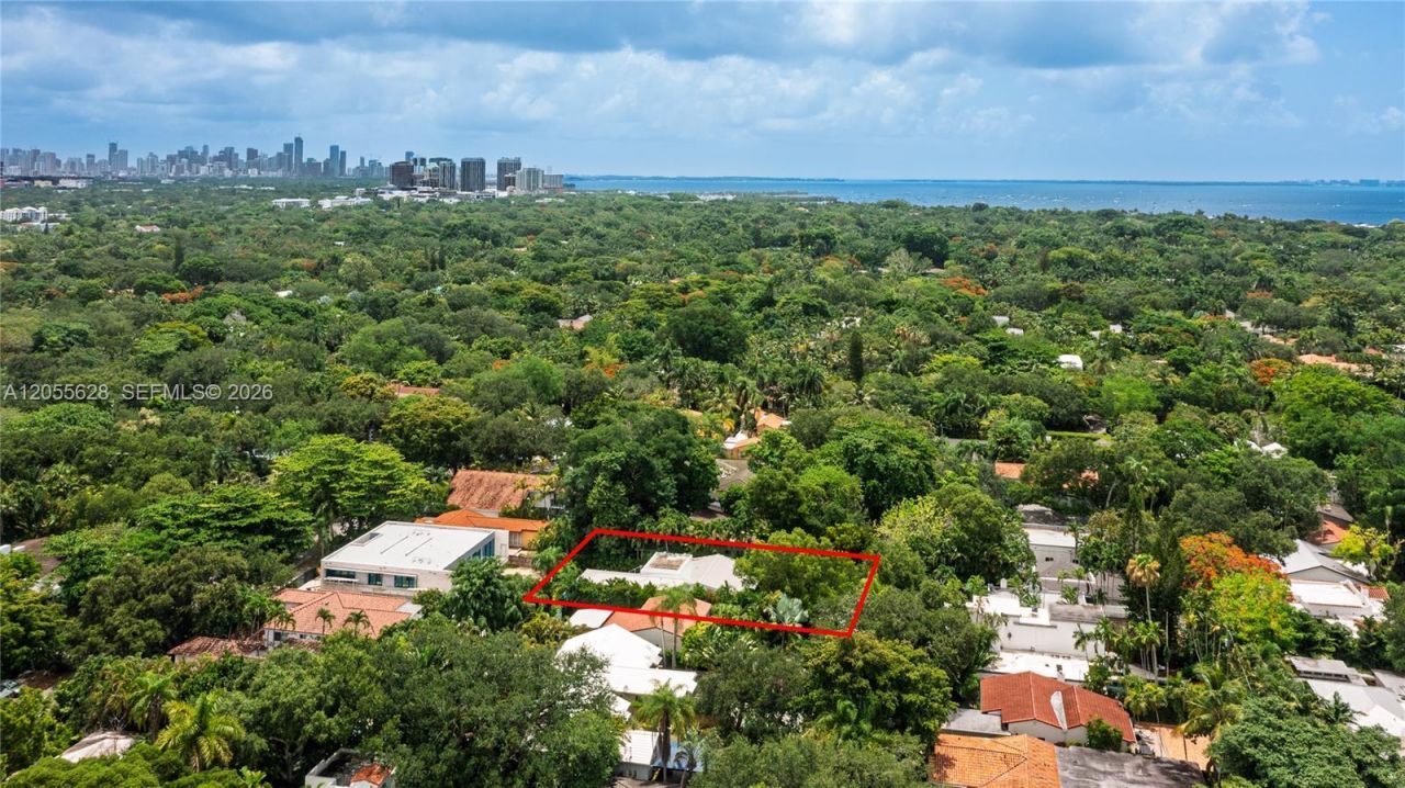 4155 Pamona Ave, Miami, FL 33133 Photo