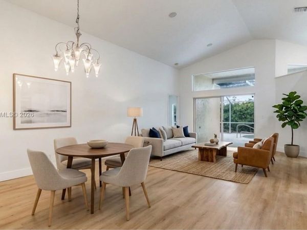 8688 Via Ancho Rd, Boca Raton, FL 33433
