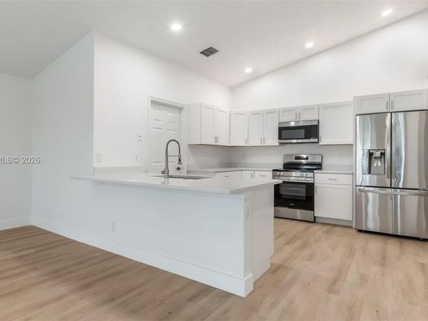 8688 Via Ancho Rd, Boca Raton, FL 33433