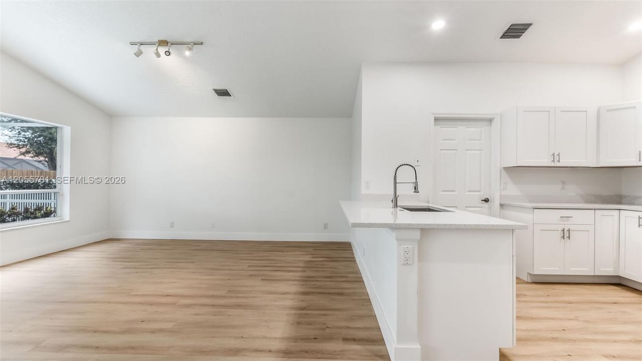 8688 Via Ancho Rd, Boca Raton, FL 33433 Photo