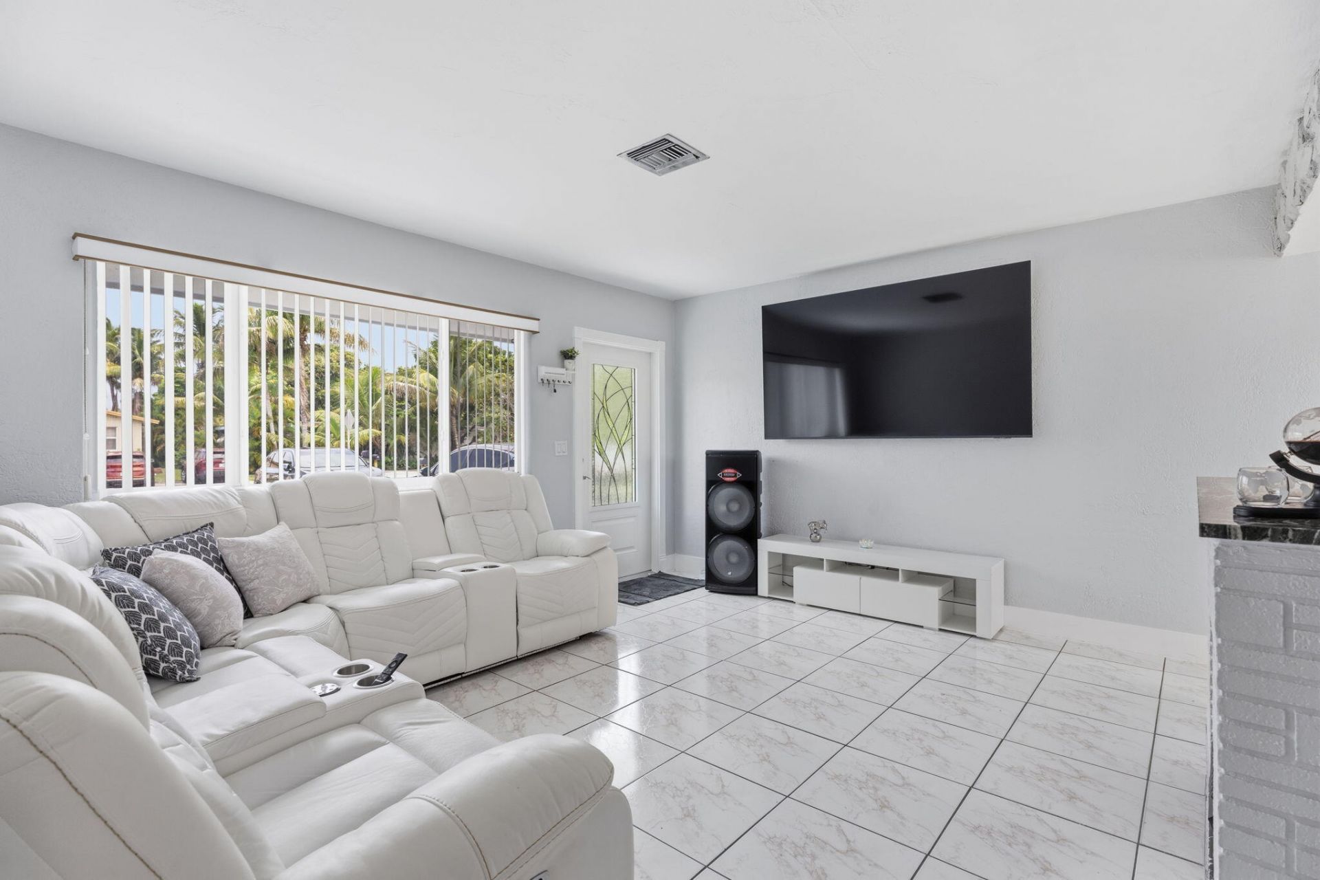 6273 SW 25th Street, Miramar, FL 33023 Photo