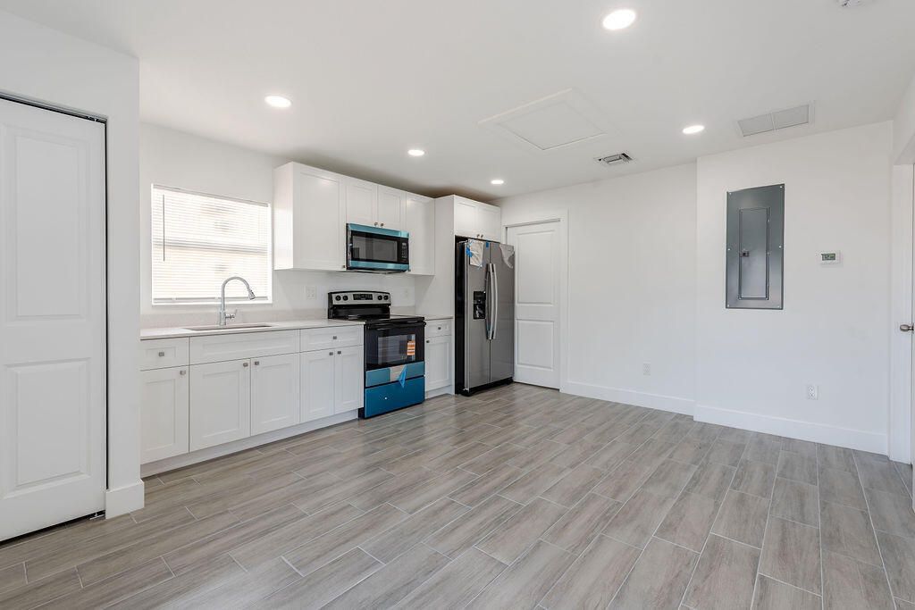 4959 SE Primrose Way, Unit 2, Stuart, FL 34997 Photo