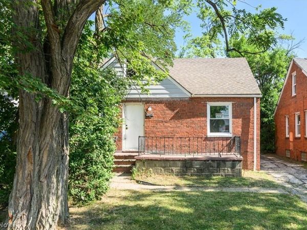 21603 Libby Road , Maple Heights, OH 44137