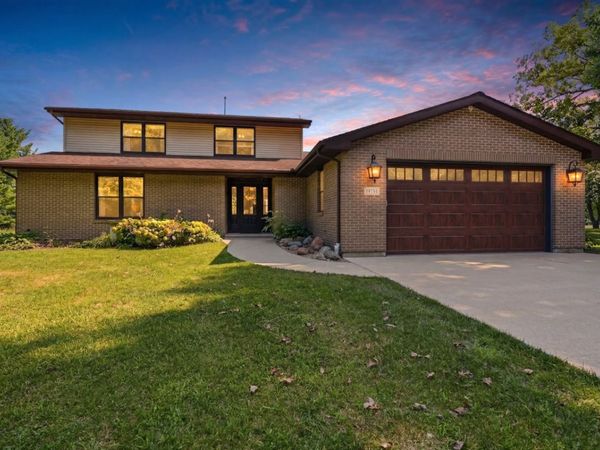 16789 E 400 North Road, Heyworth, IL 61745