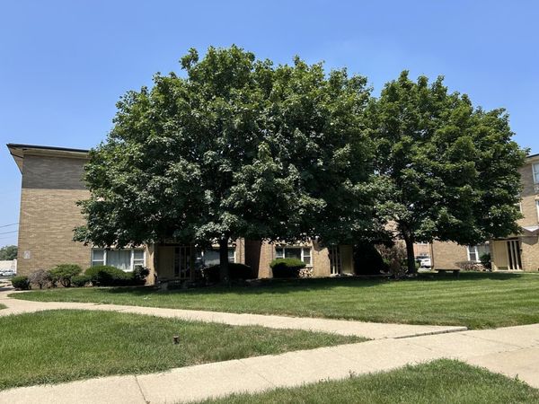 3180 W Meadow Lane Drive , Unit 47, Merrionette Park, IL 60803