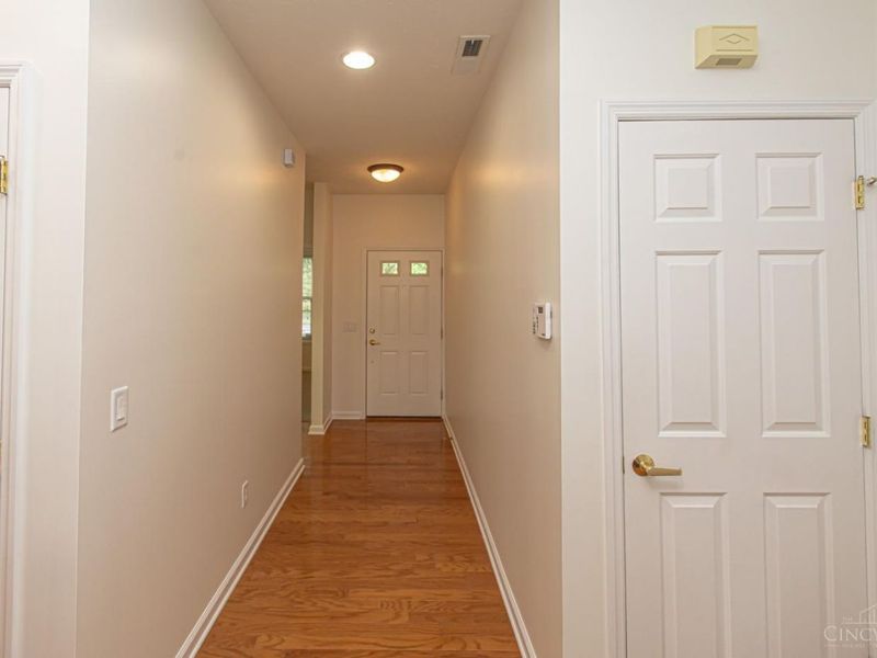 1451 Little Yankee Run, Centerville, OH 45458 Photo 4