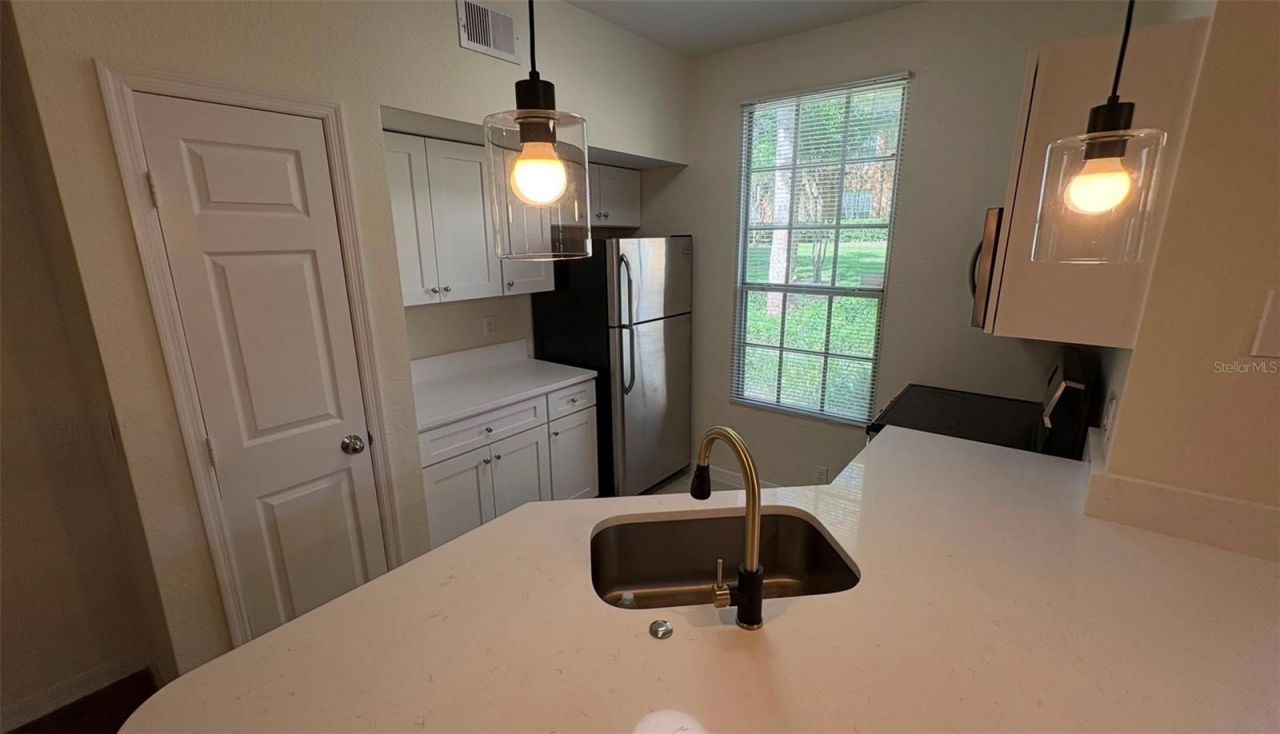 6348 Raleigh Street , Unit 1304, Orlando, FL 32835 Photo