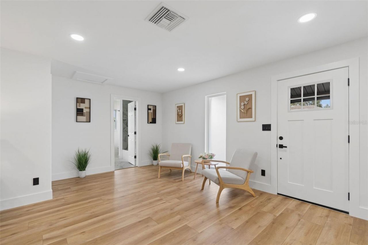 1530 49th Street N, Saint Petersburg, FL 33710 Photo