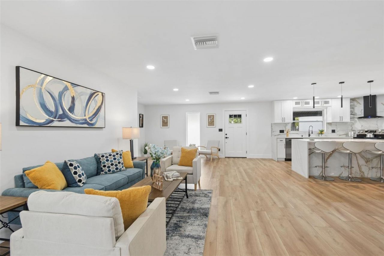 1530 49th Street N, Saint Petersburg, FL 33710 Photo