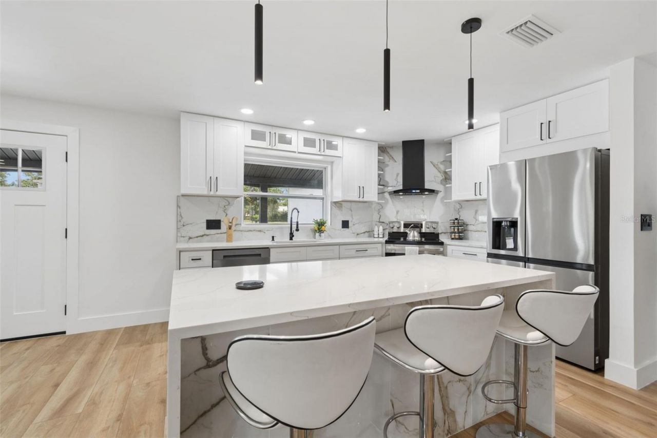 1530 49th Street N, Saint Petersburg, FL 33710 Photo