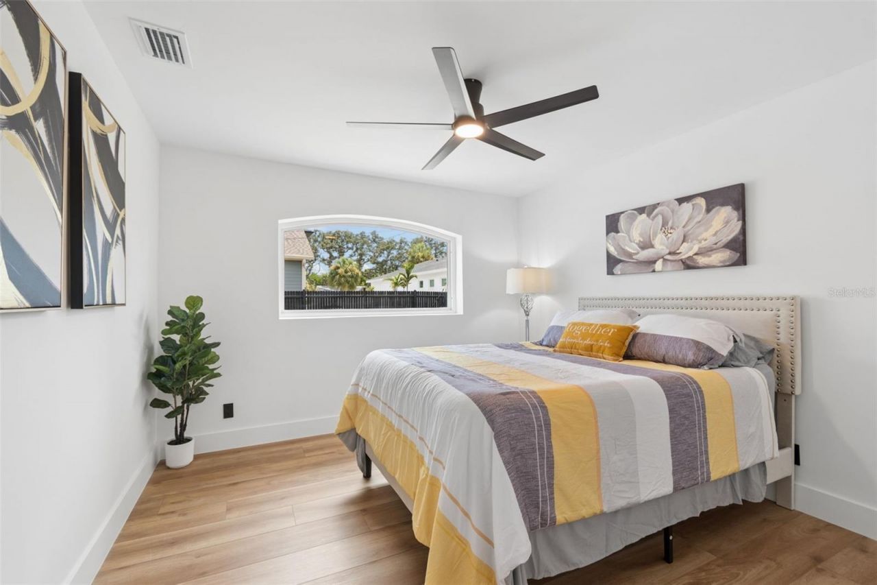 1530 49th Street N, Saint Petersburg, FL 33710 Photo