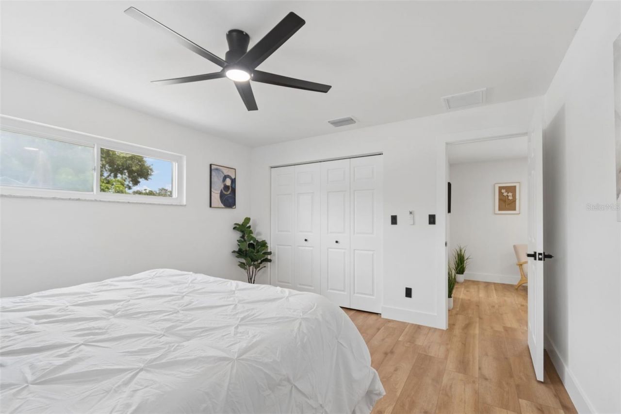 1530 49th Street N, Saint Petersburg, FL 33710 Photo