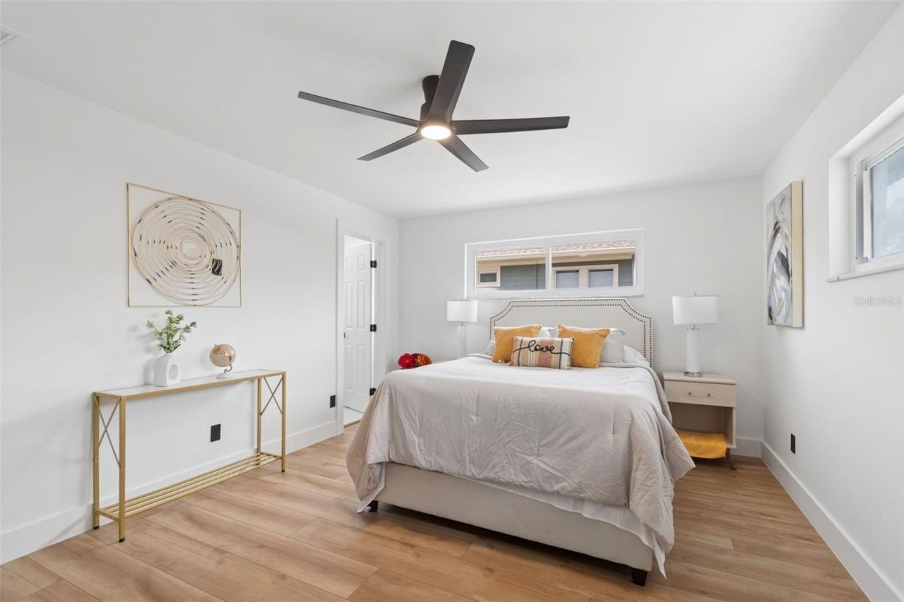 1530 49th Street N, Saint Petersburg, FL 33710 Photo