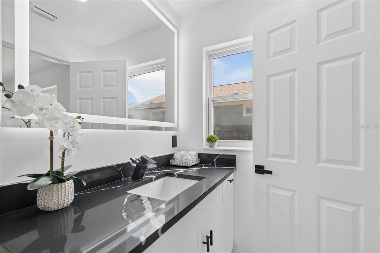 1530 49th Street N, Saint Petersburg, FL 33710 Photo