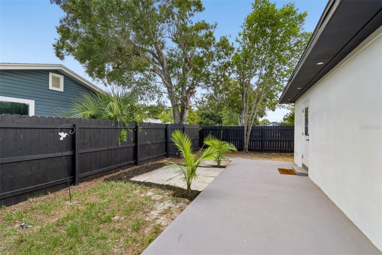 1530 49th Street N, Saint Petersburg, FL 33710 Photo