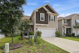 3818 Sawmill Court photo 4