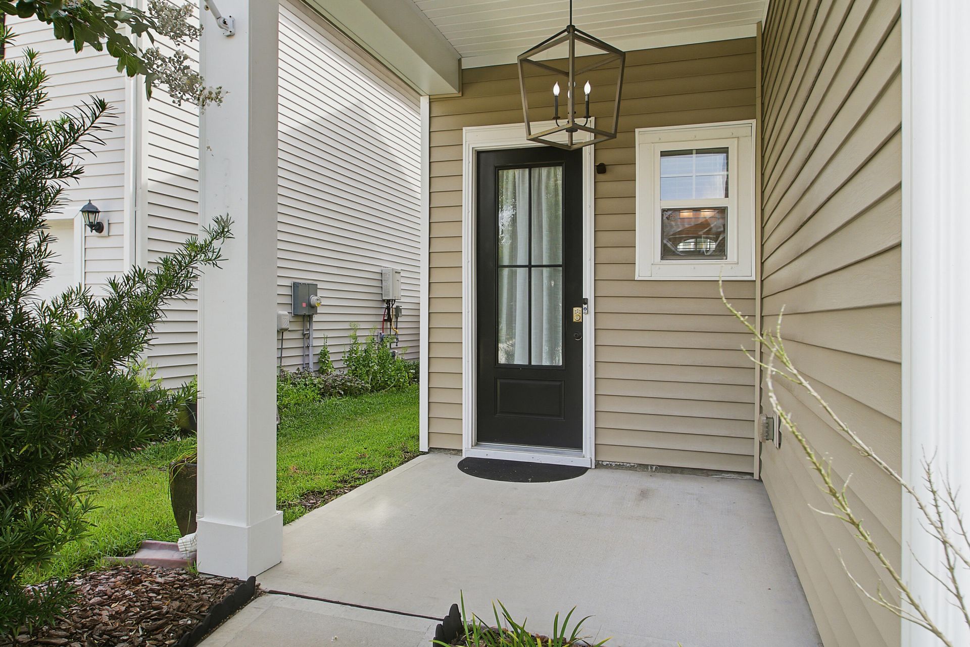 3818 Sawmill Court Photo 4