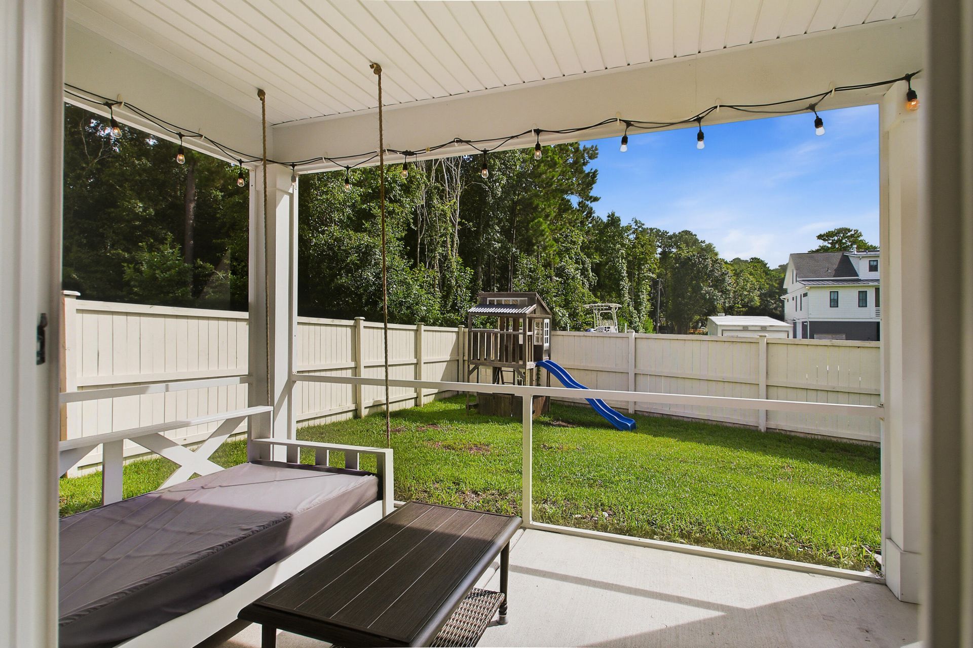 3818 Sawmill Court Photo 45