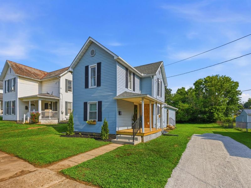 102 W Shields, Newark, OH 43055 Photo 1