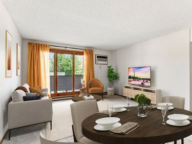 2425 E Franklin Avenue, Unit 303, Minneapolis, MN 55406