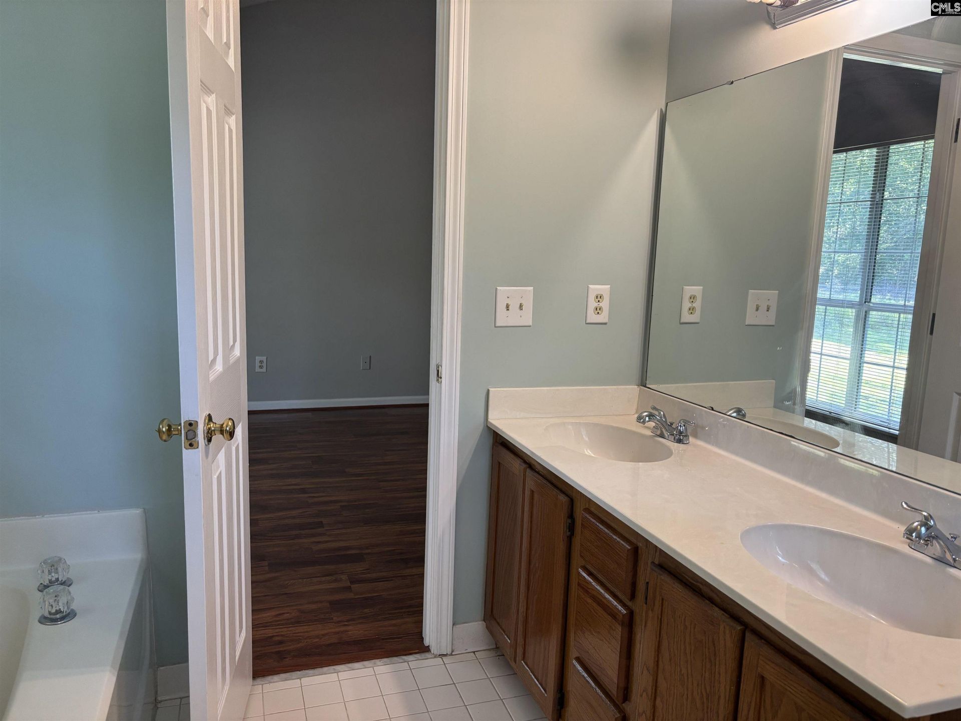 7 Northfield Court Photo 22
