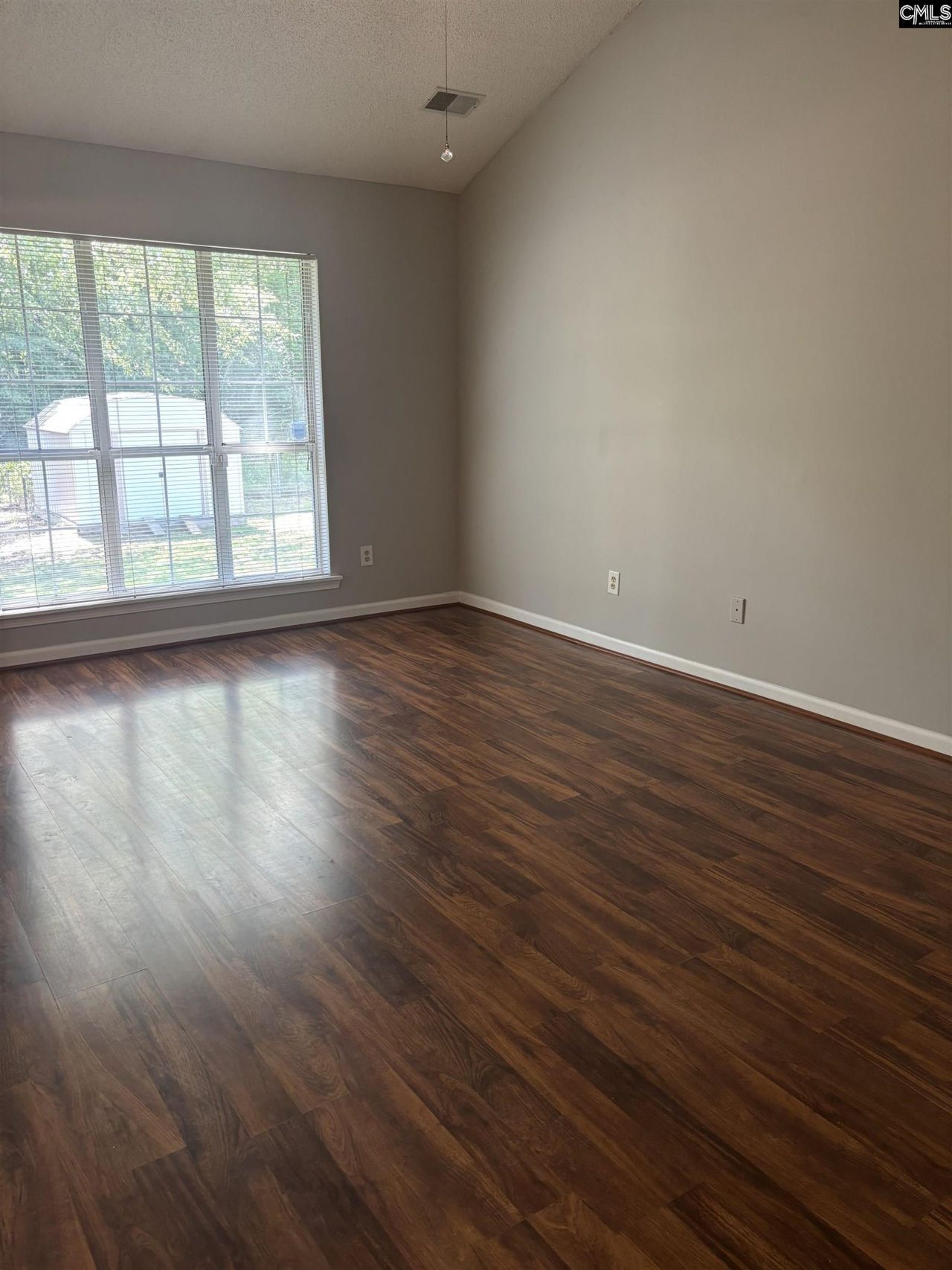 7 Northfield Court Photo 24